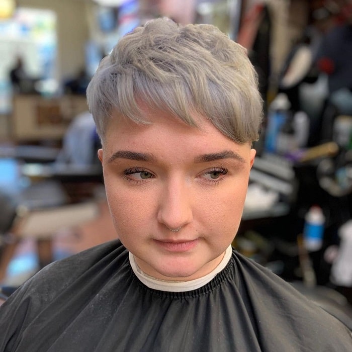 Short Messy Pixie Cut for Round Face